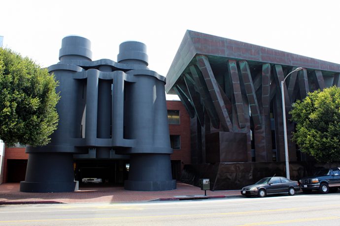 20-edificios-de-frank-gehry-que-parecen-sacados-de-una-pelicula-de-ciencia-ficcion {keyword}